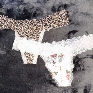 PINK Victoria's Secret Leopard and Lace Panty Set